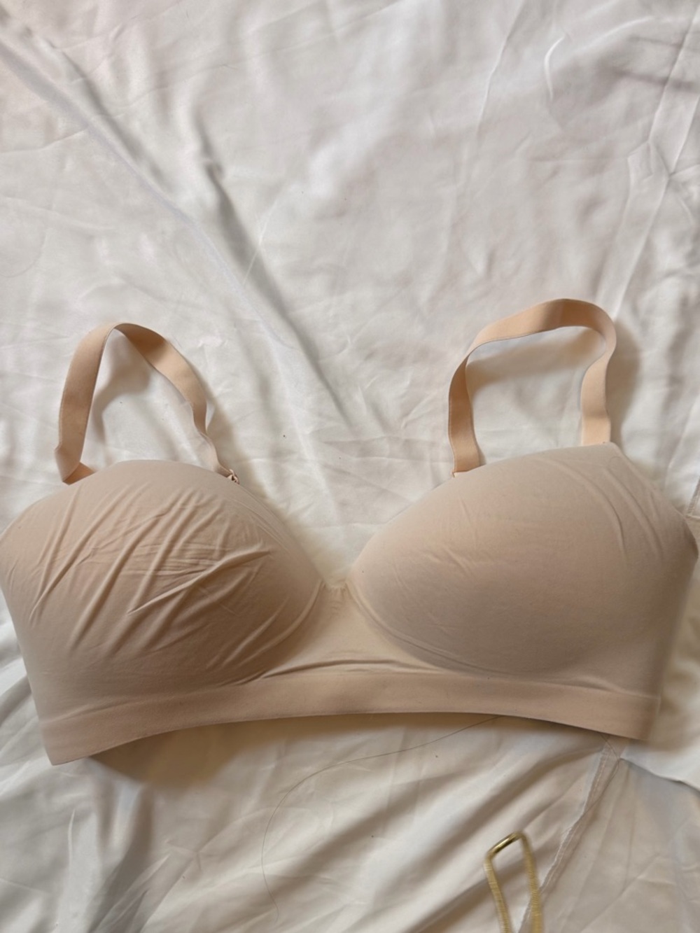 Soma Enbliss Wireless Bra in Beige and Off-White